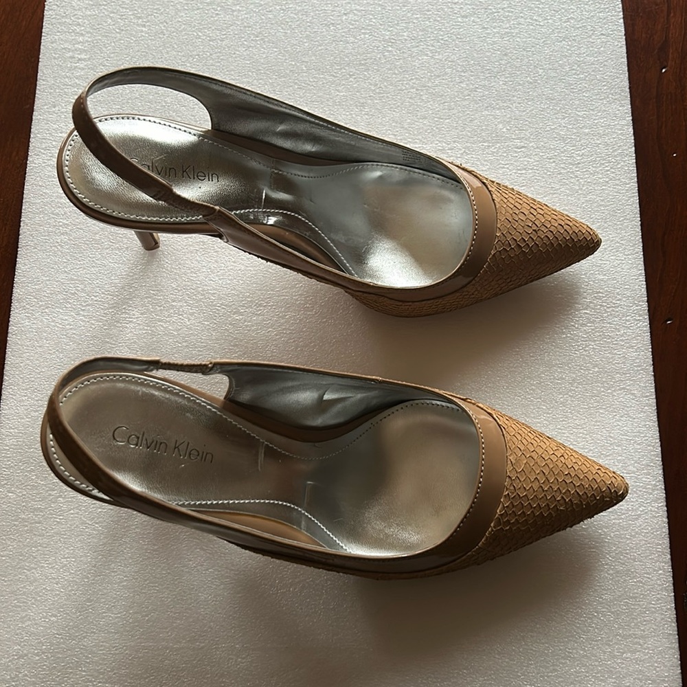 Calvin Klein Neassa Heels | Size 7.5M
